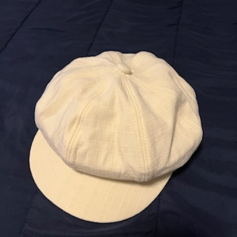 Beige Fashionable Letter Decor Duck Tongue Beret Hat